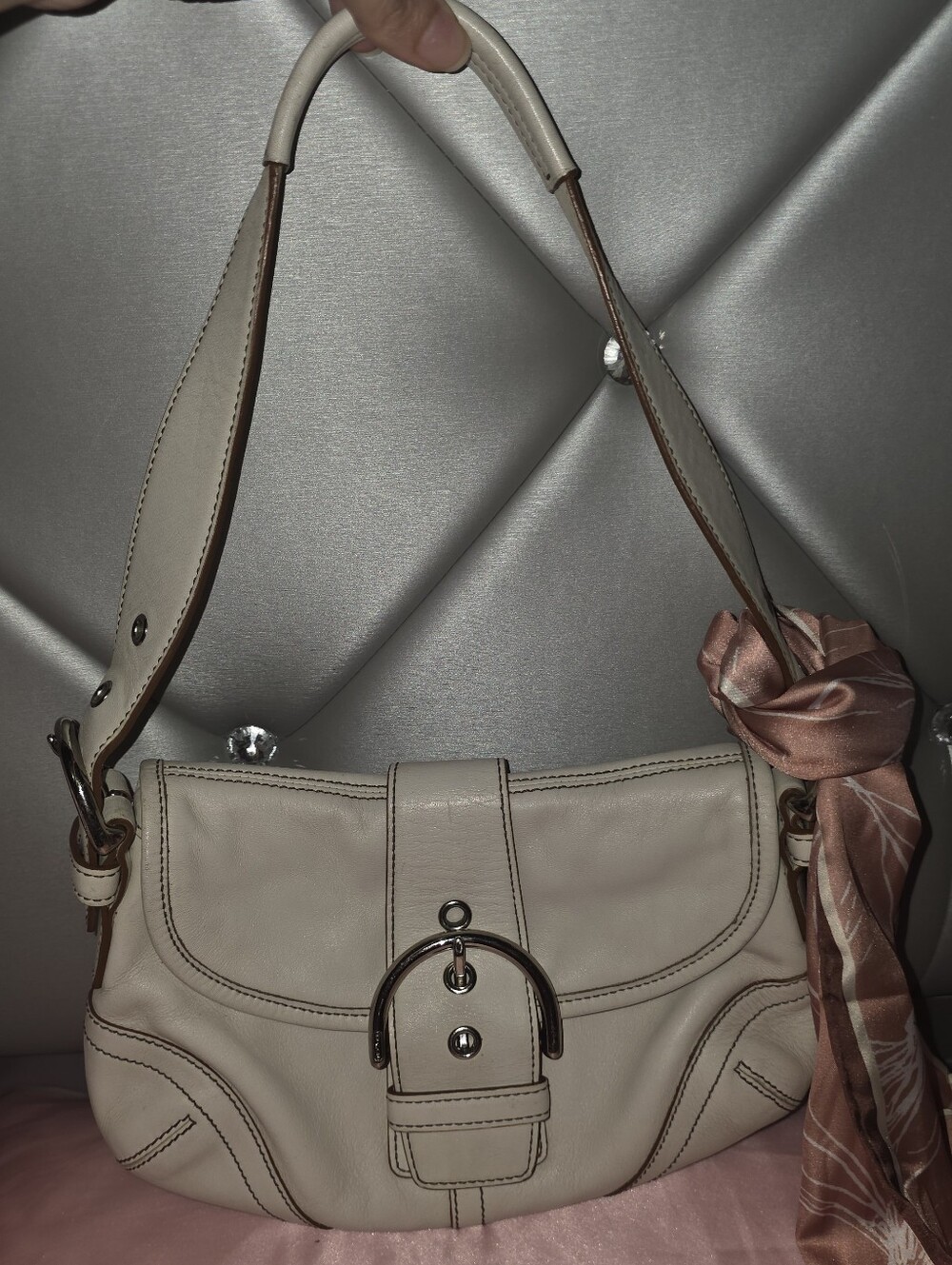 Coach Soho Cream/White